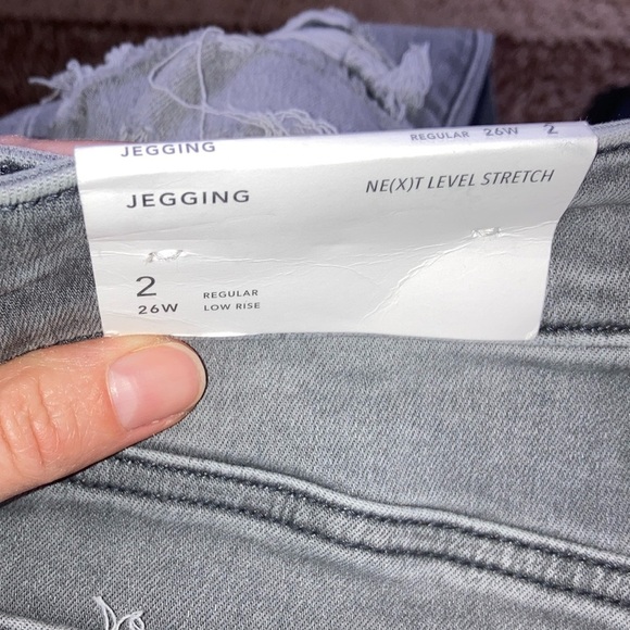 American Eagle Outfitters Gray Skinny Distressed Jeans - Picture 8 of 15